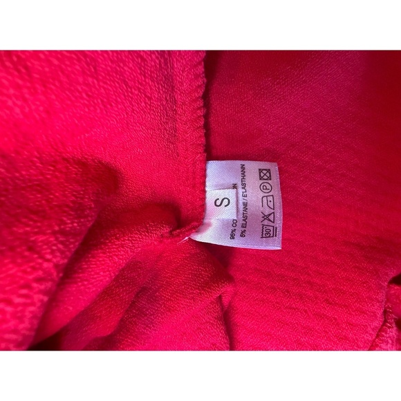 Preloved GANNI Textured Red Pencil Skirt  Size Small - Picture 4 of 5